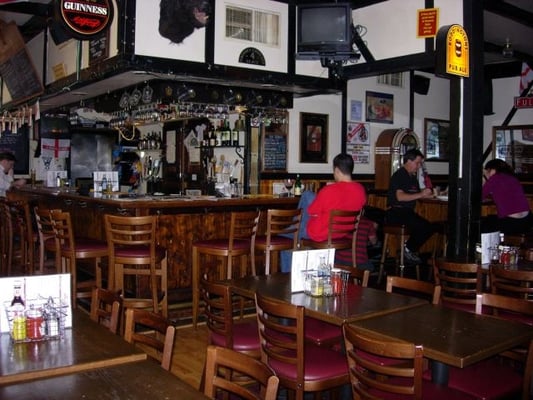 The Rose & Crown by null