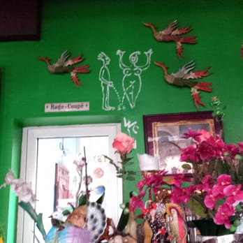 Bar Barista - Pointing the way to the restroom haha - Coffee & Tea Near Me - Bergen, 12