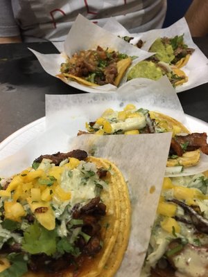 Los Compadres by null