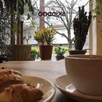 23 Skiddoo Cafe - Cafes Near Me - Bloomfield, New Jersey