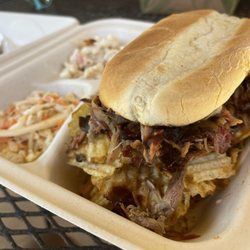 Uncle D’s BBQ - Pulled pork sandwich