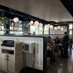 Eggspectation - Burtonsville - Inside Dining