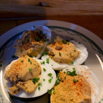 Parkside Bar & Bistro by null