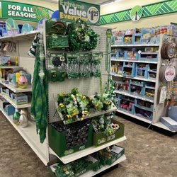 Dollar Tree - 2/29/24 St Paddy & Easter.