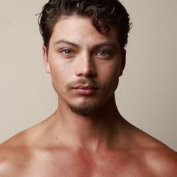 The Salon Venice - Men's precision haircut by Lana @hairmessiah 424.844.3992 styled with Davines. venice men's haircut
