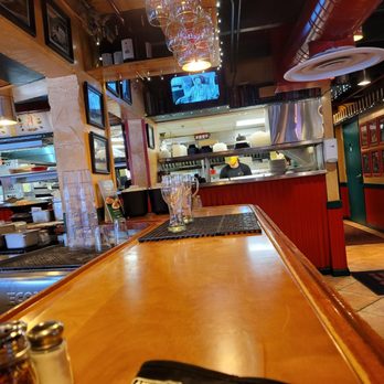 Oregano's - Pizza Near Me - Tucson, Arizona