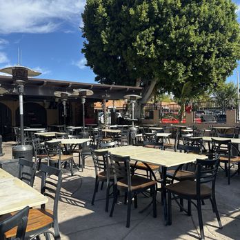 El Patio Restaurant - Mexican Near Me - Simi Valley, California