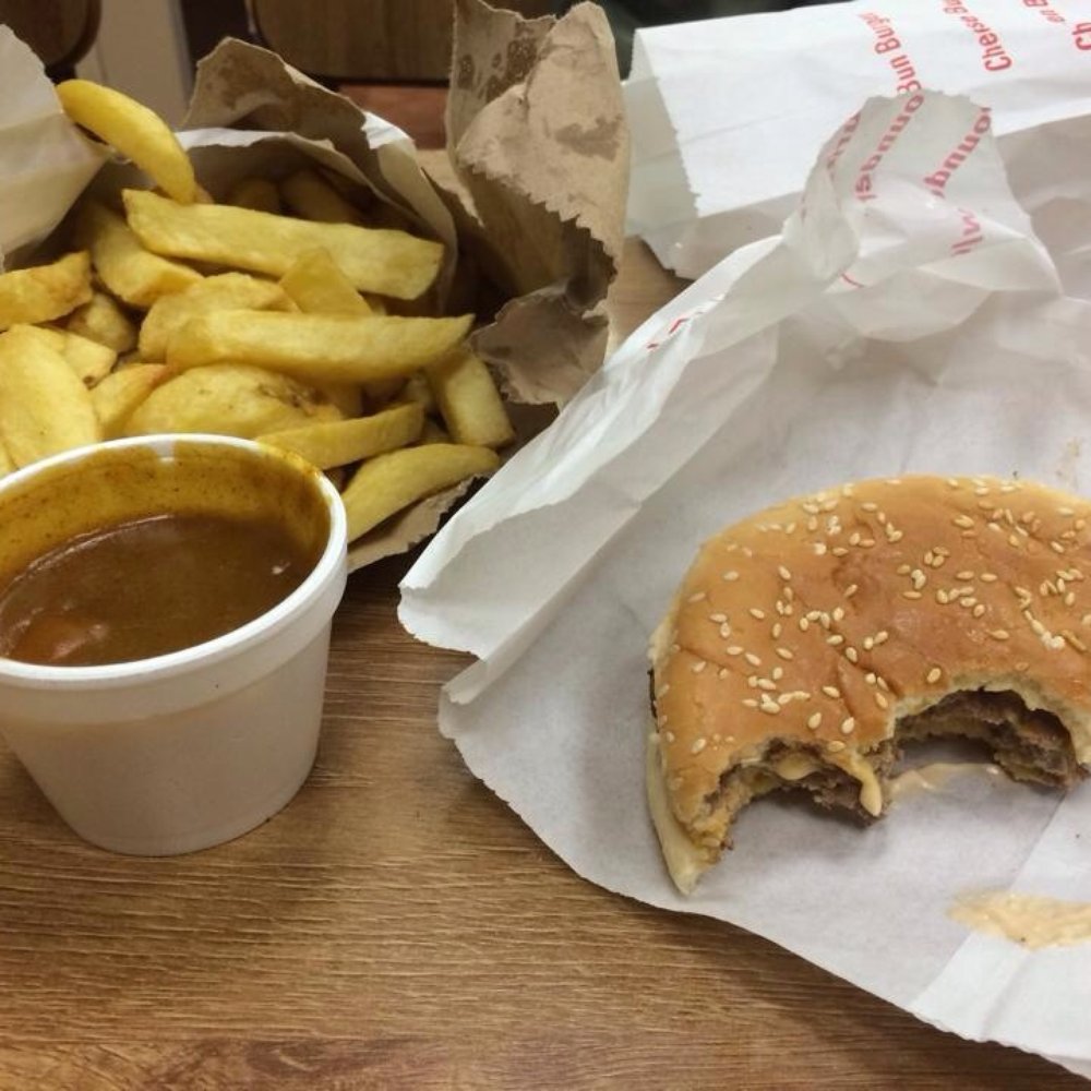 Mama Mia - Curry chips & quarter pounder with cheese pink sauce only - Fast Food Near Me - Listowel, Kentucky Mama Mia - Curry chips & quarter pounder with cheese pink sauce only - Fast Food Near Me - Listowel, Kentucky