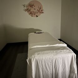 Caroline Full-Body Relax Spa