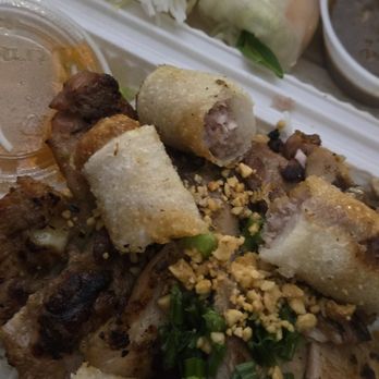 Pho Vietnam - 58. Grilled Chicken and Spring Rolls with Rice Vermicelli - Vietnamese Near Me - Brooklyn, New York