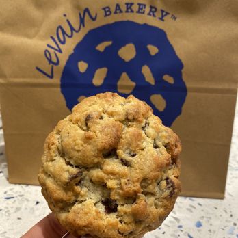 Levain Bakery - NoHo, NYC - Chocolate Chip Walnut Cookie - Bakeries Near Me - New York, New York Levain Bakery - NoHo, NYC - Chocolate Chip Walnut Cookie - Bakeries Near Me - New York, New York