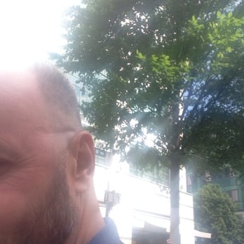 First Herrenfriseur - Barbers Near Me - Berlin, BE