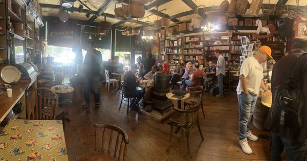 Cahuenga General Store by null