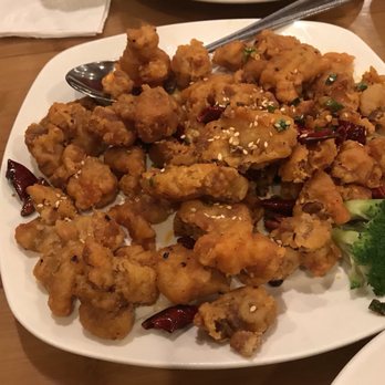 Jeng Chi - Barely any chicken. MOSTLY flour inside. Waste of money. - Bakeries Near Me - Richardson, Texas