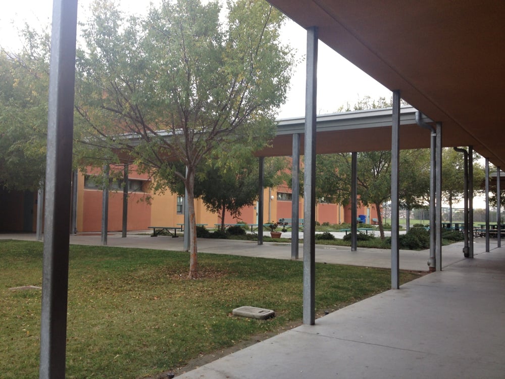 CHOLLASMEAD ELEMENTARY SCHOOL Updated September 2024 4525 Market