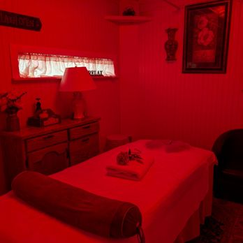 Amazing Relaxation - Massage room - Massage Near Me - Newark, Ohio Amazing Relaxation - Massage room - Massage Near Me - Newark, Ohio