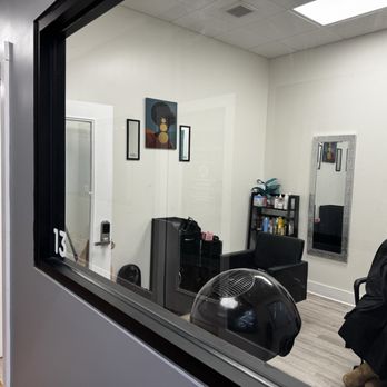 The Method salon - Suite 13 - Hair Salons Near Me - Greensboro, North Carolina The Method salon - Suite 13 - Hair Salons Near Me - Greensboro, North Carolina