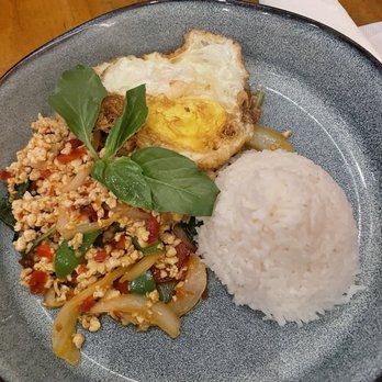 Thai At Lex - minted chicken over rice - Thai Near Me - New York, New York Thai At Lex - minted chicken over rice - Thai Near Me - New York, New York