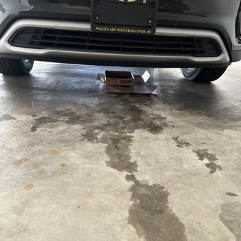 Hyundai - Oil leak - Auto Repair Near Me - Louisville, Kentucky Hyundai - Oil leak - Auto Repair Near Me - Louisville, Kentucky
