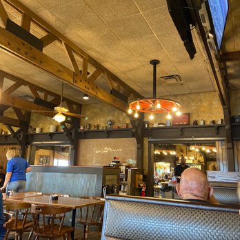 Al's Oasis - Unique decor. - Salad Near Me - Oacoma, South Dakota