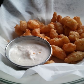 The Old Fashioned - Cheese curds with tiger sauce - American Near Me - Madison, Wisconsin