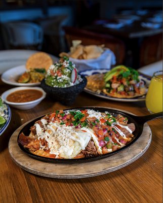 Los Sombreros by null