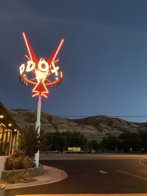 Maddox Family Drive-In by null