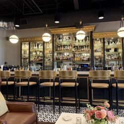 Bourbon & Fig - The bar area