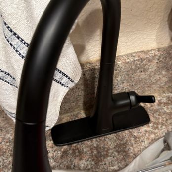 Yuri's Plumbing - Kitchen faucet installation - Plumbing Near Me Yuri's Plumbing - Kitchen faucet installation - Plumbing Near Me