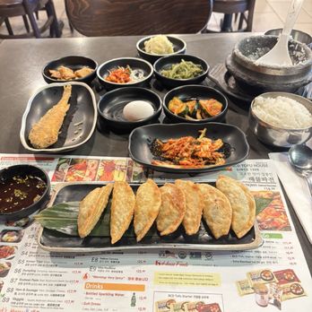 BCD Tofu House - S6. Dumpling / 만두 순두부 (소고기, 고기만두) 交子豆腐 - Korean Near Me - Artesia, California BCD Tofu House - S6. Dumpling / 만두 순두부 (소고기, 고기만두) 交子豆腐 - Korean Near Me - Artesia, California