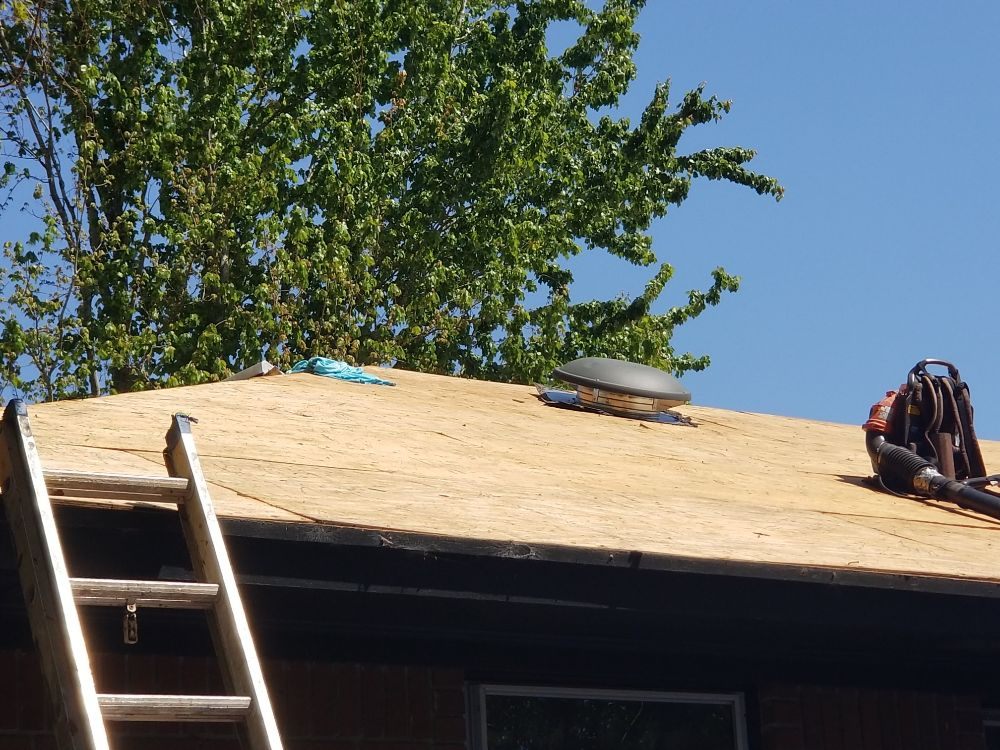 Slide of WT Contracting