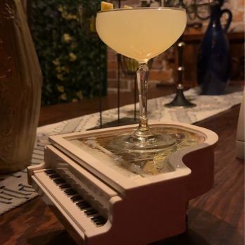 Clandestino - Brix - El Pianista - Tapas/Small Plates Near Me - Kansas City, Missouri