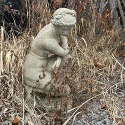 Creepy abandoned statuary