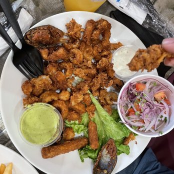 Bocata Kitchen - Jalea de Mariscos - Peruvian Near Me - Los Angeles, California Bocata Kitchen - Jalea de Mariscos - Peruvian Near Me - Los Angeles, California