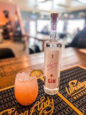 Andy's Crafthouse by null