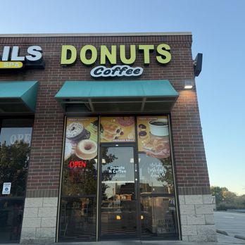 Donuts N Coffee - Donuts Near Me - Arlington, Texas