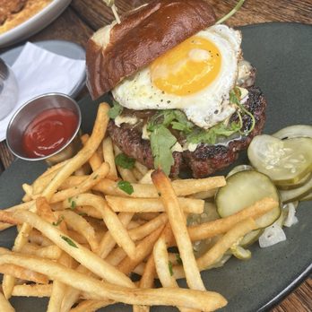 The Dawson - The Dawson Burger - American Near Me - Chicago, Illinois