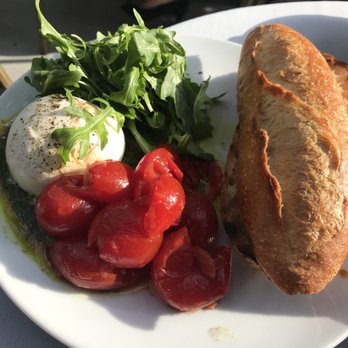 Eight Bar - Burrata - Wine Bars Near Me - Chicago, Illinois