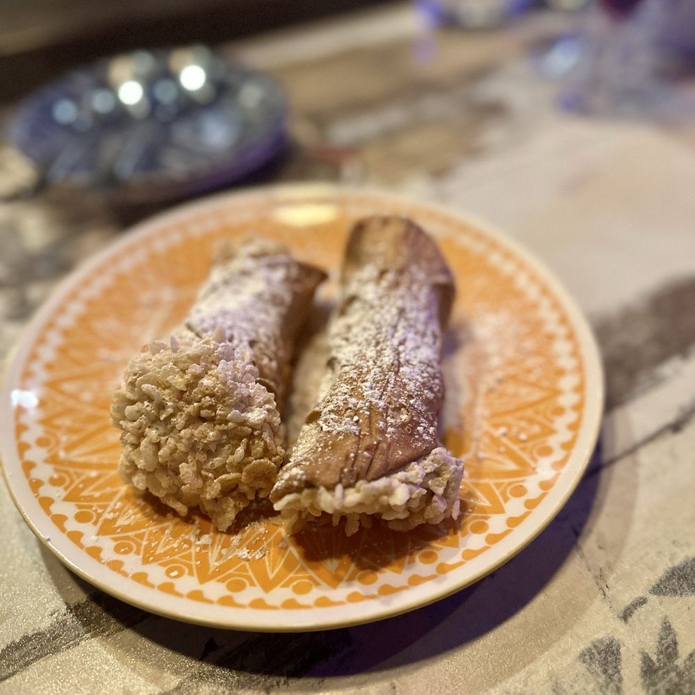 Flavour Kitchen & Wine Bar - Cannolis - Wine Bars Near Me - Cocoa Beach, Florida