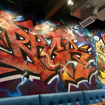 Brgr Stop - Inside - American Near Me - Fort Lauderdale, Florida