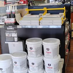 Sherwin-Williams Commercial Paint Store - NyloTread ladder platform accessory ready for purchase at Sherwin-Williams commercial paint store in Melbourne, Florida.