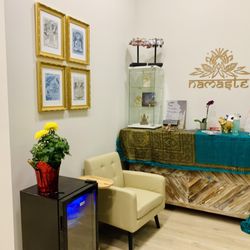 Indira Yoga Pure Flow