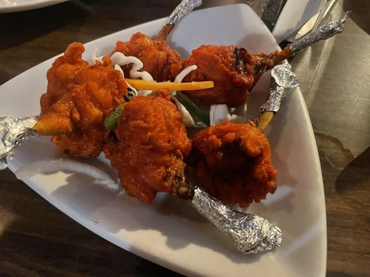 Everest Indian Himalayan Restaurant and Bar by null