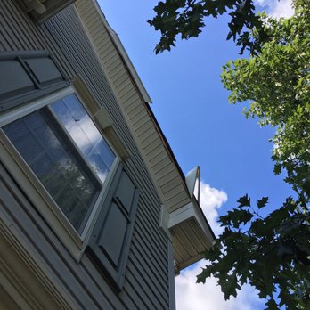 Pride Roofing - Our fascia has come off. Could you do an estimate or come out as soon as possible to see it? We are afraid it will rain again soon. - Roofing Near Me - Gainesville, Virginia Pride Roofing - Our fascia has come off. Could you do an estimate or come out as soon as possible to see it? We are afraid it will rain again soon. - Roofing Near Me - Gainesville, Virginia