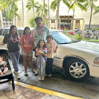 Tony Le Limo - Tours Near Me - Honolulu, Hawaii Tony Le Limo - Tours Near Me - Honolulu, Hawaii