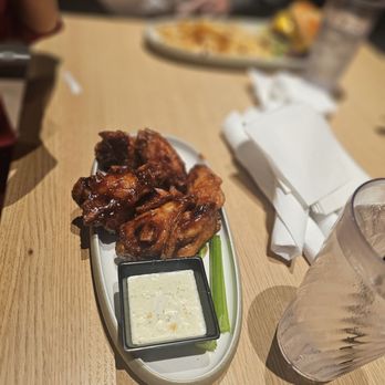 Dave & Buster's St. Louis - Original Wings - Arcades Near Me - Maryland Heights, Missouri Dave & Buster's St. Louis - Original Wings - Arcades Near Me - Maryland Heights, Missouri