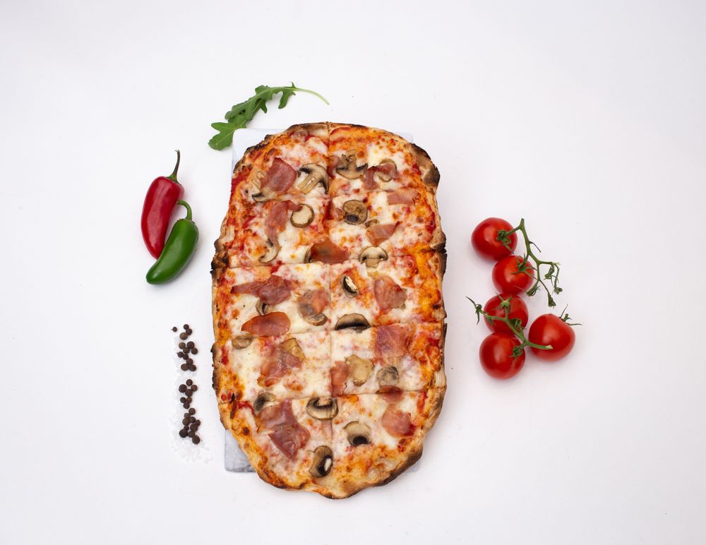 PINSA POINT Updated October 2024 34 Photos 6322 Van Nuys Blvd