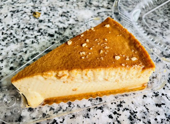 Dalia's Ice Cream & Bakery