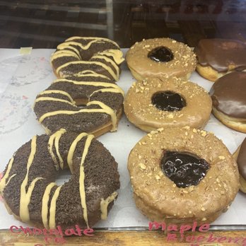 Dun-Well Doughnuts - Donuts Near Me - Brooklyn, New York