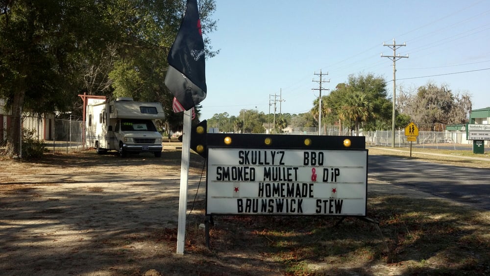 Skullyz BBQ Image